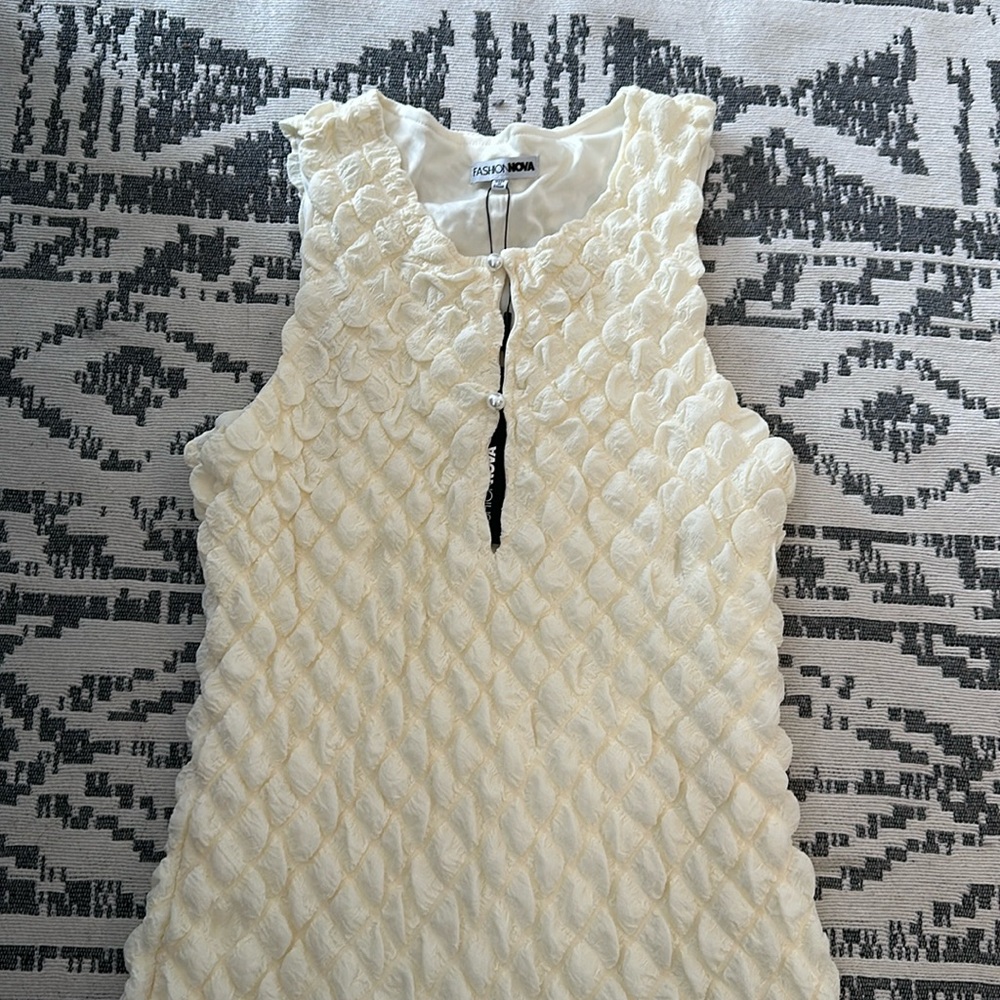 Fashion Nova Mini Dress- Cream 🤍